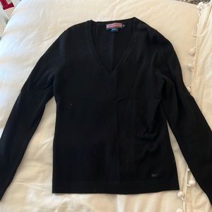 Vineyard Vines sweater